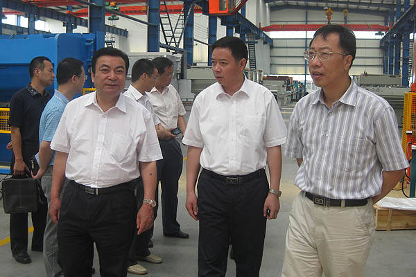 马鞍山市副市长魏庆农观察中德机床 马鞍山市副市长魏庆农观察中德机床