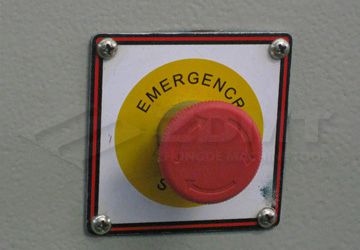 急停开关1.jpg 急停开关1.jpg