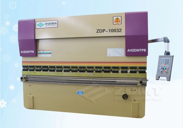 ZDP-10032.jpg ZDP-10032.jpg