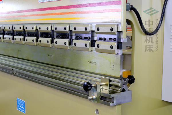 ZDP-4022接纳规范多V模具,功效多,市场利用提高,推销优惠.jpg ZDP-4022接纳规范多V模具,功效多,市场利用提高,推销优惠.jpg